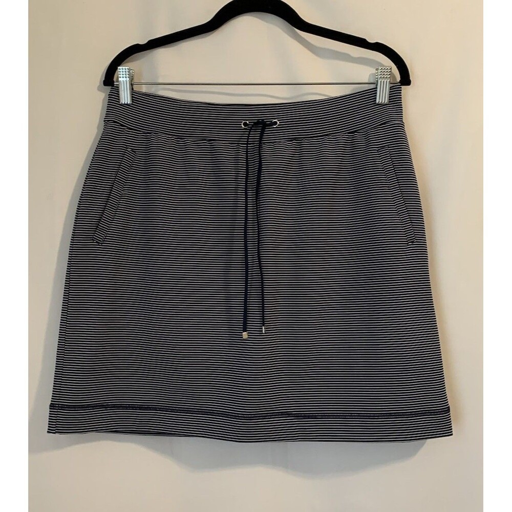 Chicos Zenergy Skort Size 1 Medium Navy White Striped Athletic Drawstring Golf